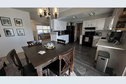 2215 Heather Hills Drive, Saint John, IL 61873 - Photo 8