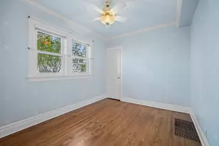 554 Brier St, Kenilworth, IL 60043 - Photo 8