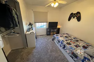 2212 12th Ave, Sterling, IL 61081 - Photo 6