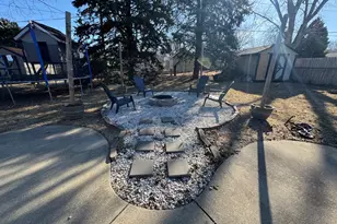 2212 12th Ave, Sterling, IL 61081 - Photo 10