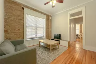 3765 N Kenmore Ave, Chicago, IL 60613 - Photo 2