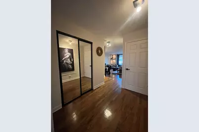 9241 W Ballard Road #107, Des Plaines, IL 60016 - Photo 4