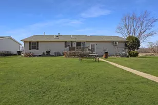 135 N Cook St, Braidwood, IL 60408 - Photo 28