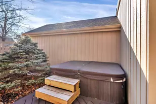 66 Hunt Trail, Lake Barrington, IL 60010 - Photo 36