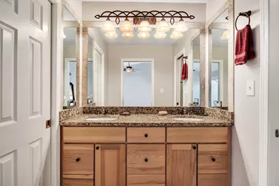 66 Hunt Trail, Lake Barrington, IL 60010 - Photo 28