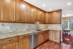 66 Hunt Trail, Lake Barrington, IL 60010 - Photo 6