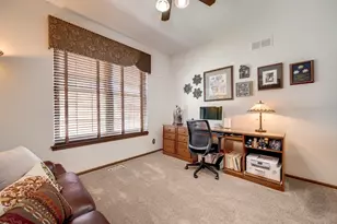 4606 Carrier Cir, Plainfield, IL 60586 - Photo 22