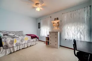 4606 Carrier Cir, Plainfield, IL 60586 - Photo 28