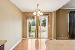 608 Hawley Dr, Oswego, IL 60543 - Photo 8