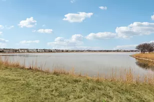 608 Hawley Dr, Oswego, IL 60543 - Photo 34