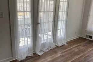 88 Fox Ave, West Dundee, IL 60118 - Photo 4