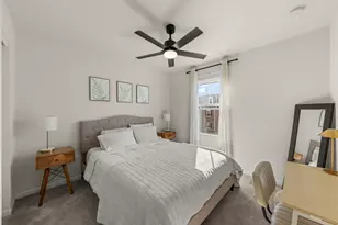 941 Coletta Cir, Naperville, IL 60563 - Photo 16