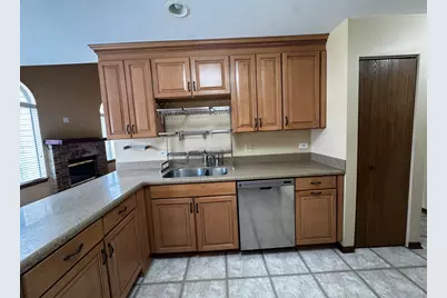 165 Winchester Drive #165, Streamwood, IL 60107 - Photo 10