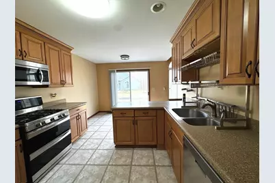 165 Winchester Drive #165, Streamwood, IL 60107 - Photo 8