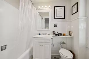 2608 N Lakeview Ave, Chicago, IL 60614 - Photo 12