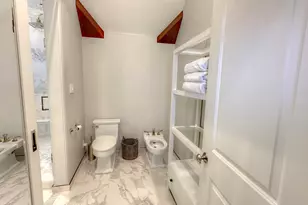 6227 N Sauganash Ave, Chicago, IL 60646 - Photo 38