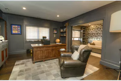 6227 N Sauganash Avenue, Chicago, IL 60646 - Photo 24