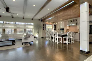 6227 N Sauganash Ave, Chicago, IL 60646 - Photo 12