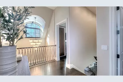 6227 N Sauganash Avenue, Chicago, IL 60646 - Photo 32