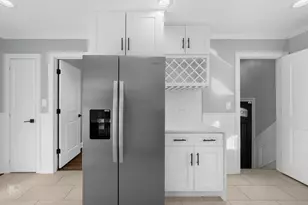 3733 W 58th St, Chicago, IL 60629 - Photo 8