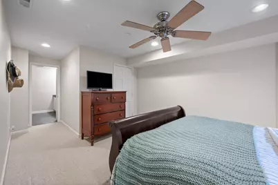 2444 N Linden Place #1, Chicago, IL 60647 - Photo 18