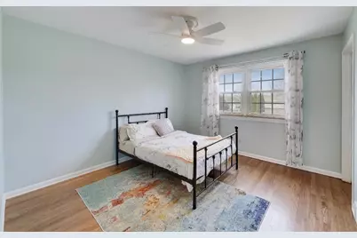 2013 N Windsor Drive, Arlington Heights, IL 60004 - Photo 20