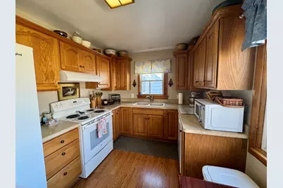 208 E Market Street, Tampico, IL 61283 - Photo 8