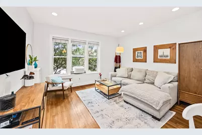 3263 N Broadway Street #2, Chicago, IL 60657 - Photo 2