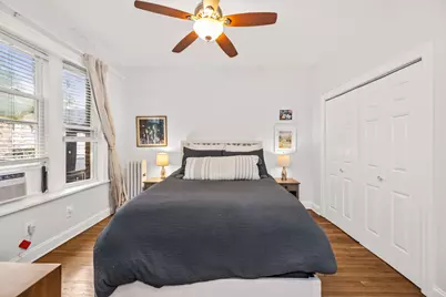3263 N Broadway Street #2, Chicago, IL 60657 - Photo 8