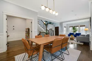 2852 W Fletcher St, Chicago, IL 60618 - Photo 6