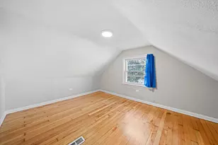 5756 S Kolmar Ave, Chicago, IL 60629 - Photo 10