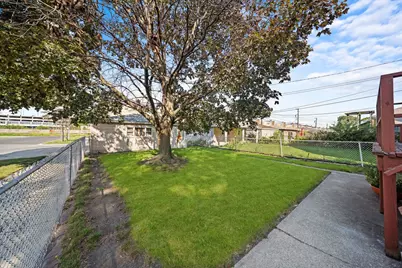 5756 S Kolmar Avenue, Chicago, IL 60629 - Photo 12