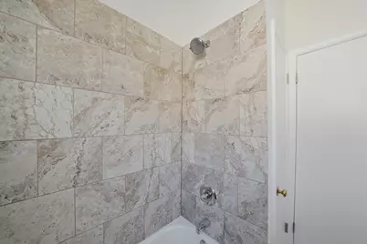 8233 S Harper Avenue, Chicago, IL 60619 - Photo 20