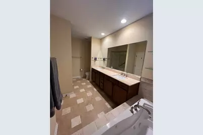 1231 Caroline Court, Vernon Hills, IL 60061 - Photo 18