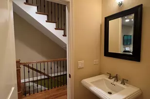 1231 Caroline Ct, Vernon Hills, IL 60061 - Photo 10