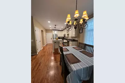 1231 Caroline Court, Vernon Hills, IL 60061 - Photo 8