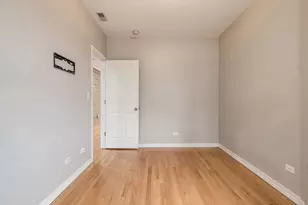 1263 N Springfield Ave, Chicago, IL 60651 - Photo 10