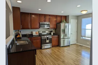 3604 Neubauer Circle #0, Lindenhurst, IL 60046 - Photo 6