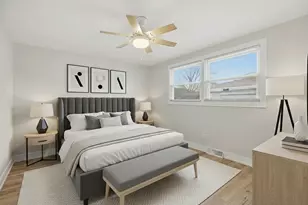 2754 E 127th St, Chicago, IL 60633 - Photo 8