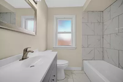 10558 S Prairie Avenue, Chicago, IL 60628 - Photo 14