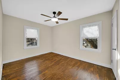 10558 S Prairie Avenue, Chicago, IL 60628 - Photo 18
