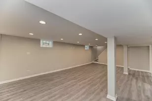 7964 S Tripp Ave, Chicago, IL 60652 - Photo 16