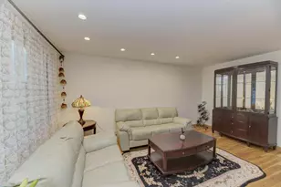 7964 S Tripp Ave, Chicago, IL 60652 - Photo 2