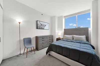 910 W Huron Street #1010, Chicago, IL 60642 - Photo 14