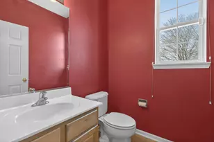 359 W Asbury Dr, Round Lake, IL 60073 - Photo 18