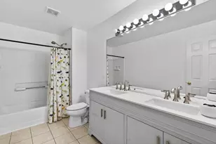 359 W Asbury Dr, Round Lake, IL 60073 - Photo 30