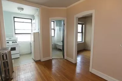 1923 W Winnemac Avenue #3, Chicago, IL 60640 - Photo 6
