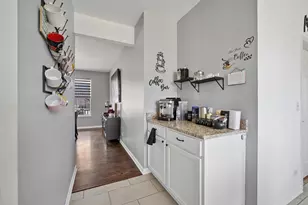 82 Brentwood Dr, Gilberts, IL 60136 - Photo 10