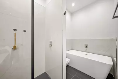 4204 W Belmont Avenue, Chicago, IL 60641 - Photo 16