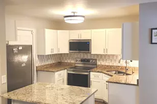 406 College Crossing, Rolling Meadows, IL 60008 - Photo 6